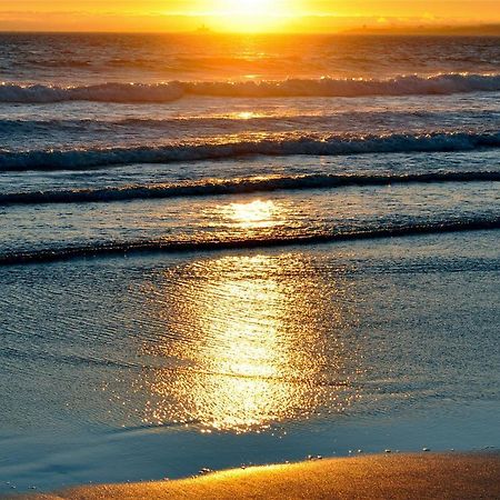 Capitan Beach House Кошта-да-Капаріка Екстер'єр фото